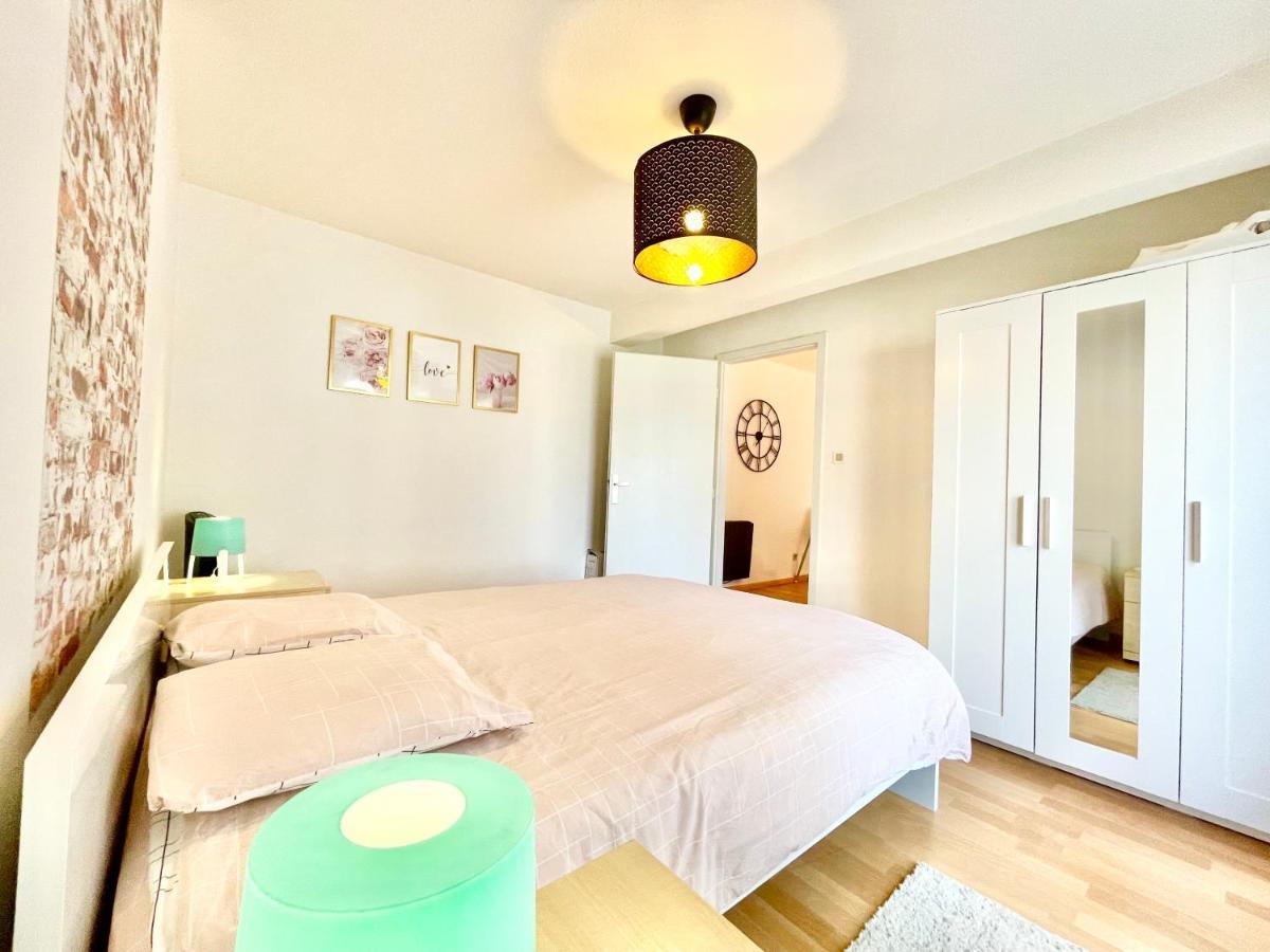 Centre Ville - Balcon - Parking Gratuit Colmar Exterior foto